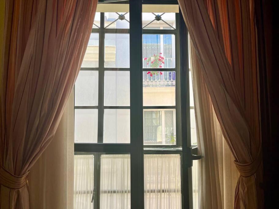 Apartamento Suite Alameda De Hercules Seville Exterior photo